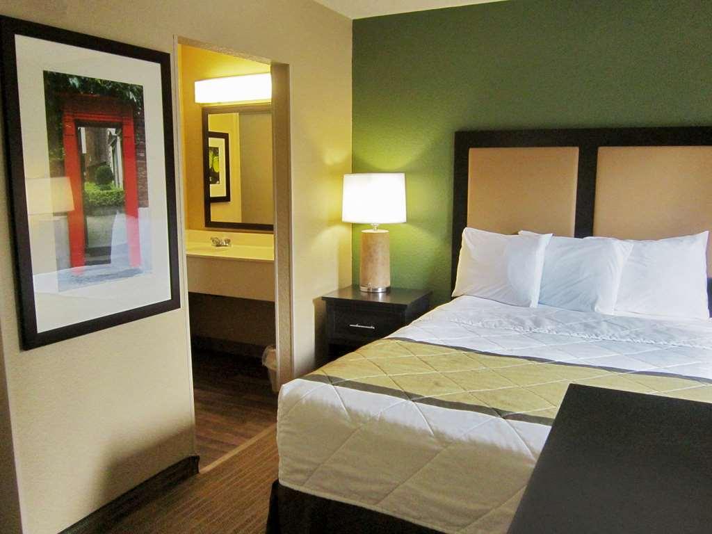 Extended Stay America Suites - Boston - Westborough - East Main Street Room photo